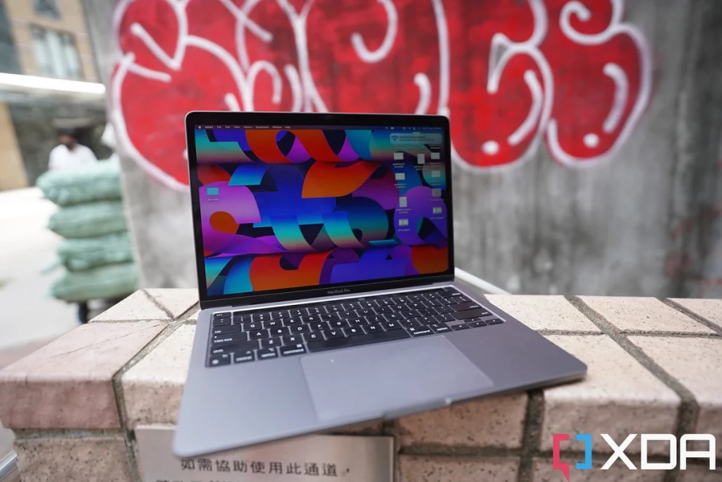 Apple MacBook Pro 13