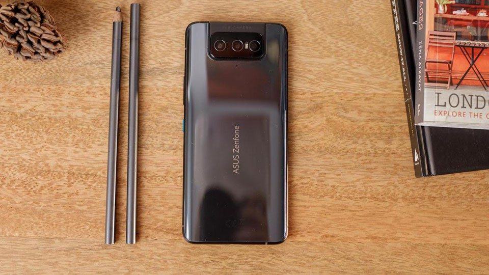 Asus ZenFone 8